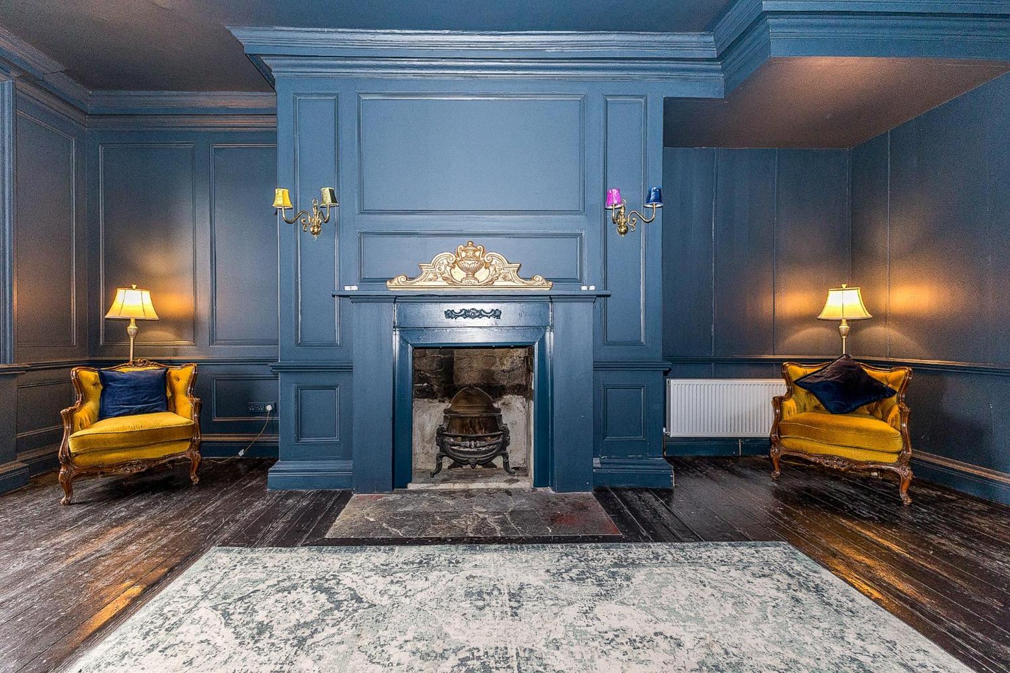 Leinster Apartment, 7 Henrietta Street, Dublin City Centre エクステリア 写真