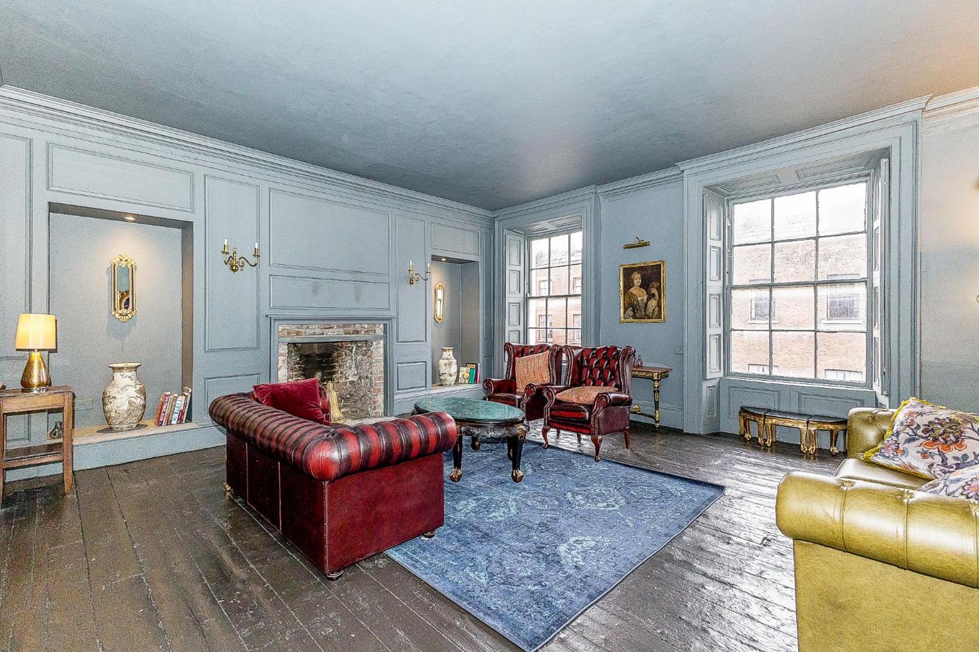 Leinster Apartment, 7 Henrietta Street, Dublin City Centre エクステリア 写真